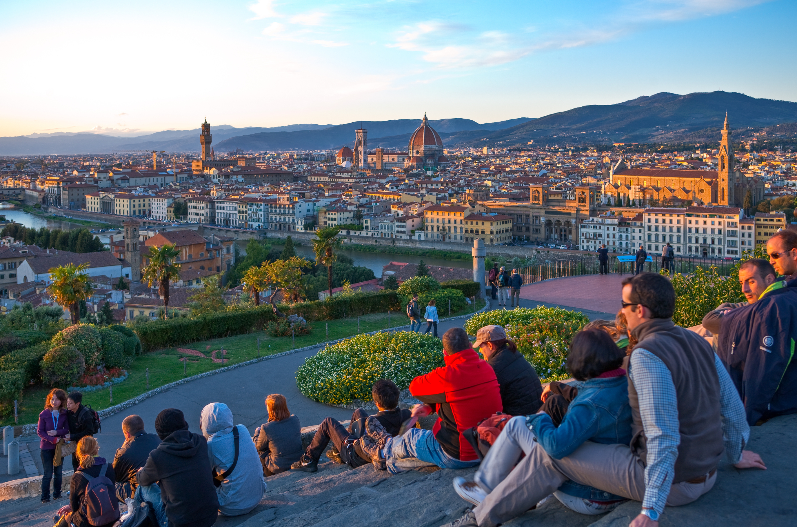 Florence-Italy-Watching-sunset.jpg?mtime=20190107212250#asset:104372