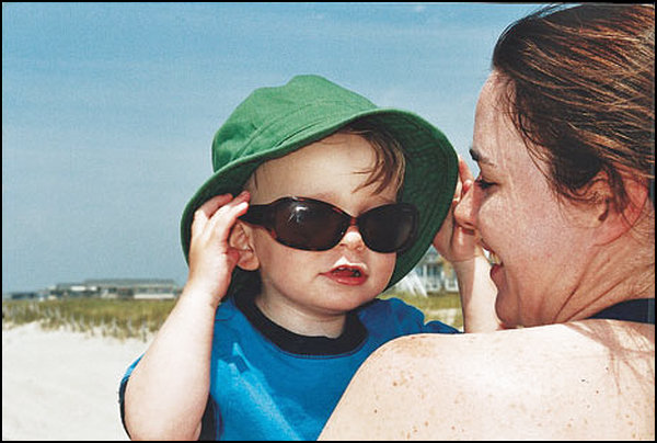 0604_familytravelbaby