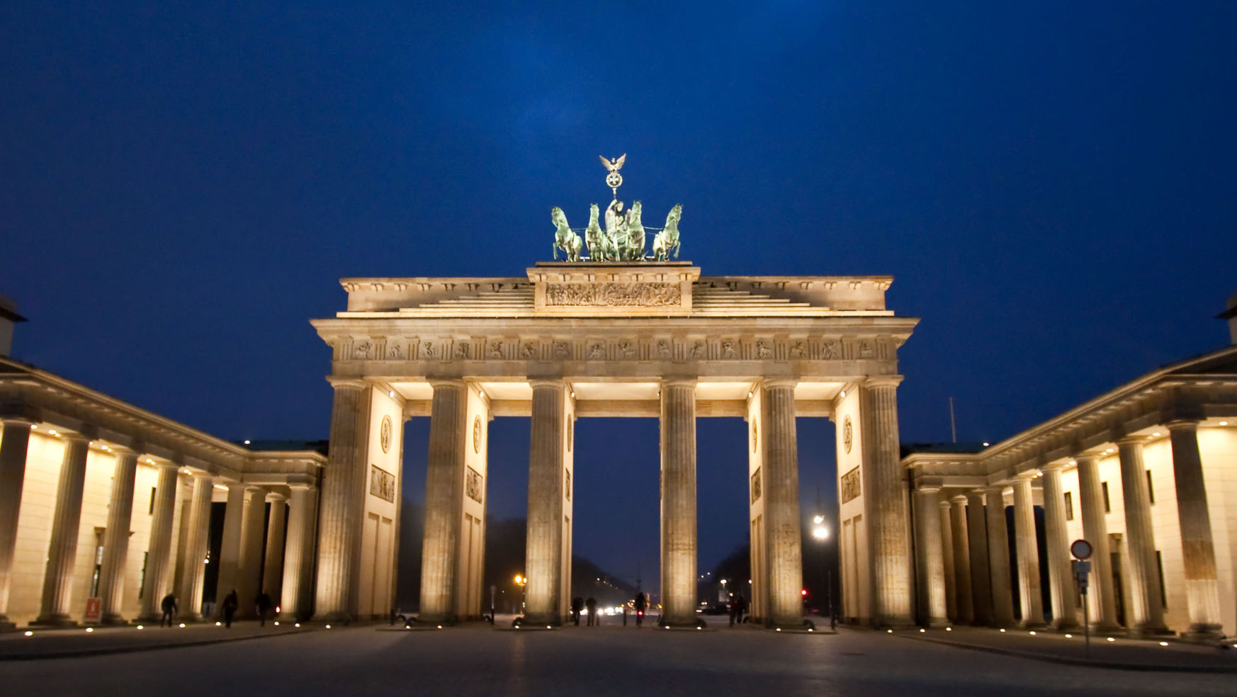 10 Cheap Eats You MUST Try In Berlin Budget Travel