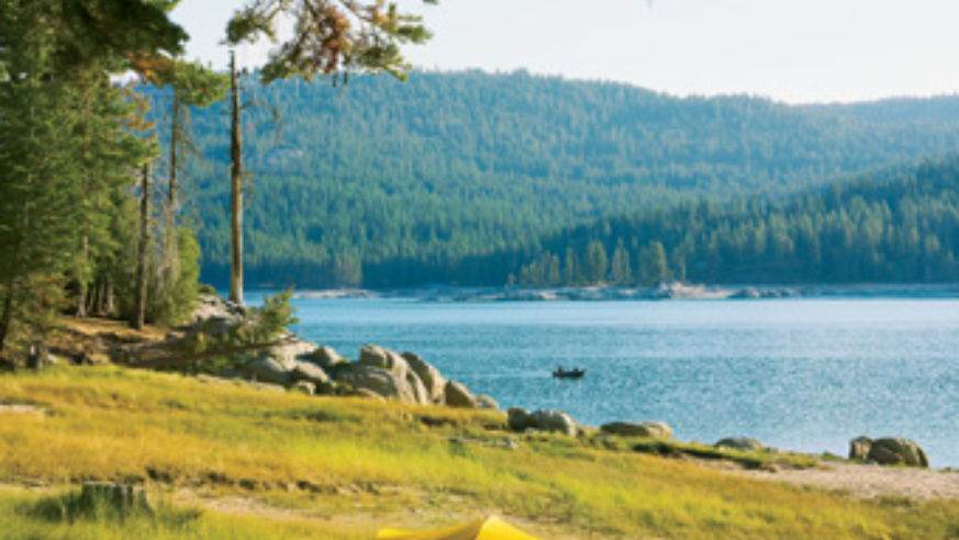 1110_TripCoach_TentOnLake