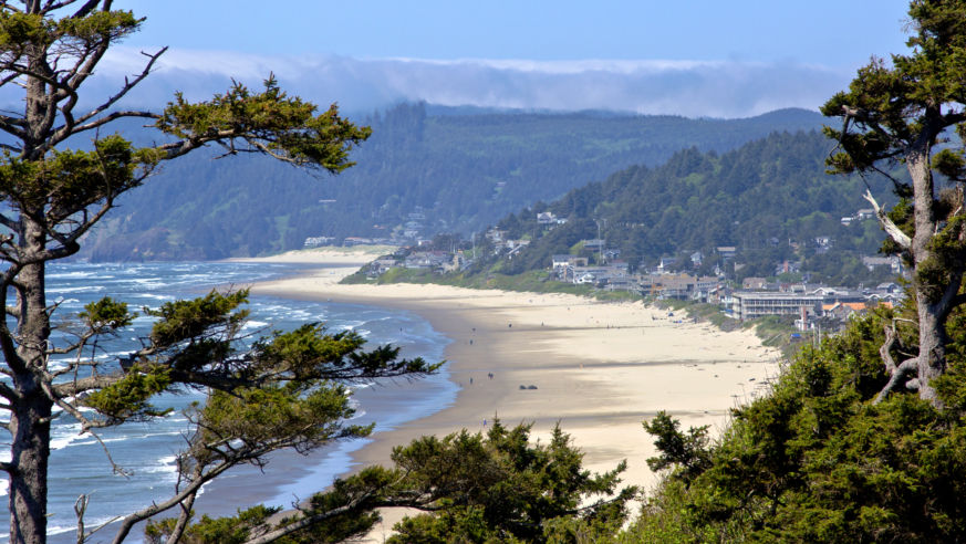 Get To Know Cannon Beach Or One Of The Coolest Budget Travel Get To Know Cannon Beach Or One Of