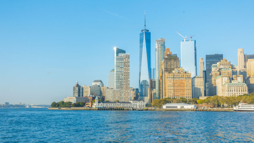 nyc skyline from east river