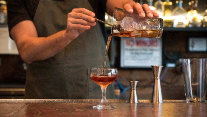 Ovenand Shaker Bar