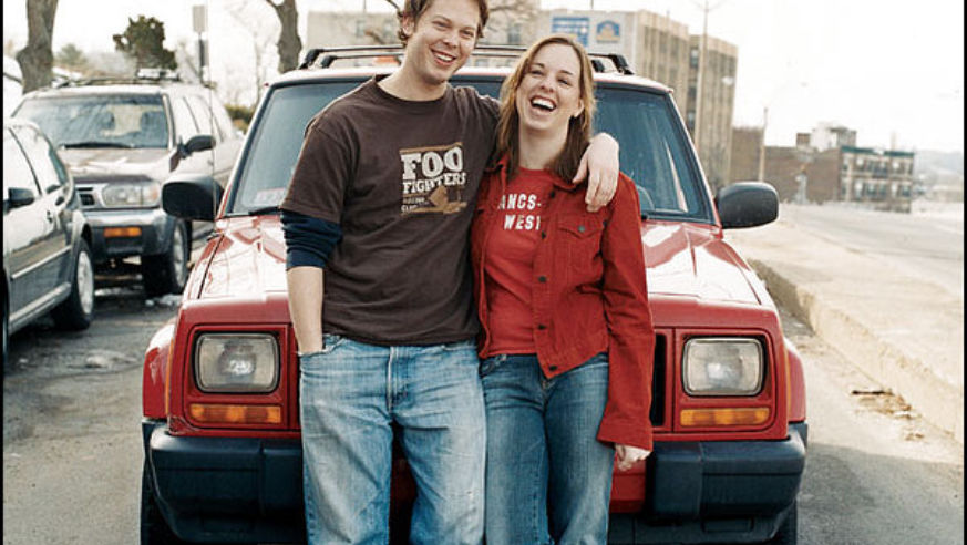 0604_tripcoach_couple