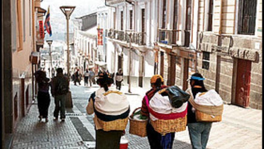 1002_quito