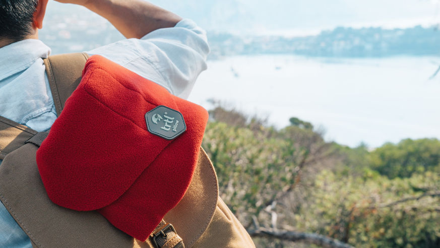 Trtl Neck Pillow Red