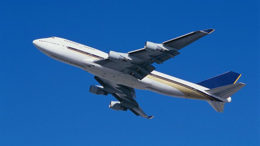 Airplane_skyscanner