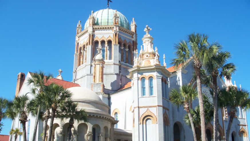 AmericanChurches_MemorialPresbyterian_ExteriorSide