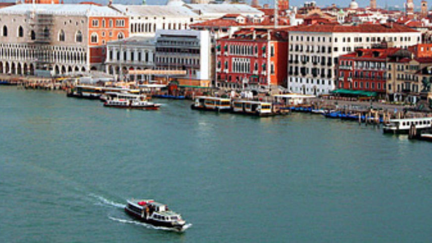 blog_091111_venice_pano_original.jpg