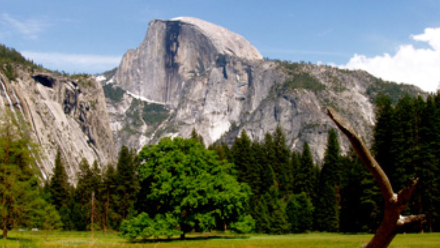 blog_110418_yosemite_pano_original.jpg