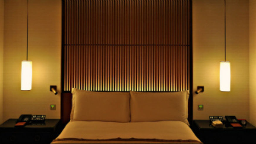 blog_1hotelroom_original.jpg