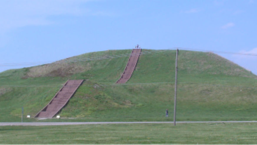 blog_1monks_mound_in_july_original.jpg