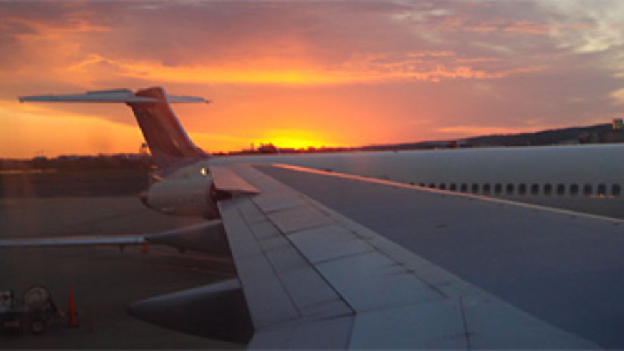 blog_airlinesunset_original.jpg