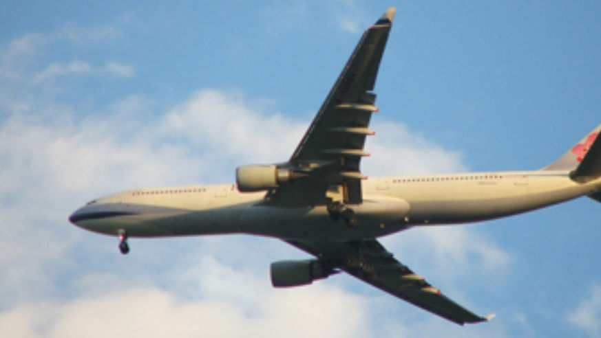 blog_airplanecrop_original.jpg