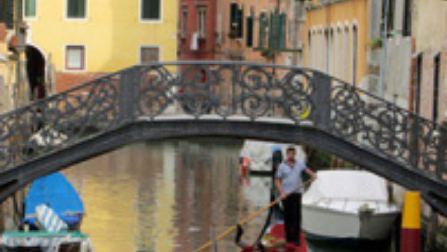 blog_croppedgondolavenice_original.jpg