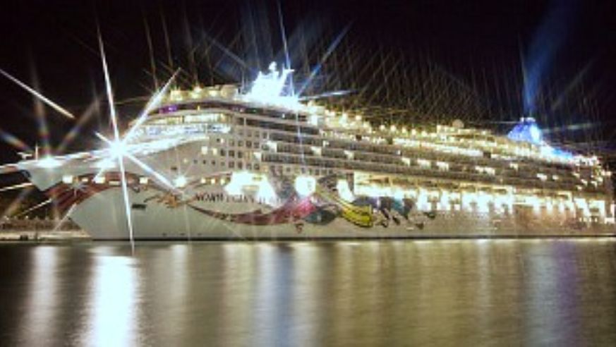 blog_cruiseshipnight_original.jpg