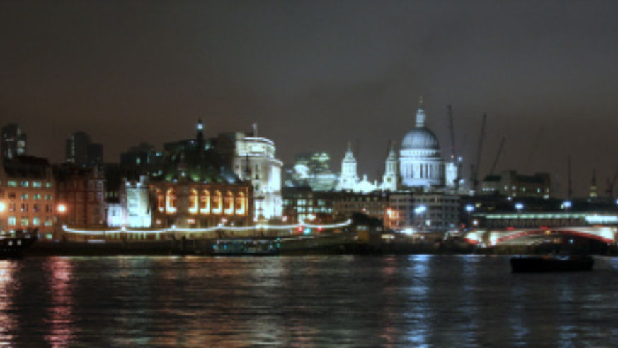 blog_londonatnight_original.jpg