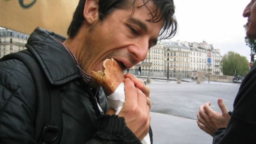 blog_maneatscrepe_original.jpg