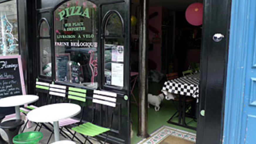 blog_pinkflamingopizza_original.jpg