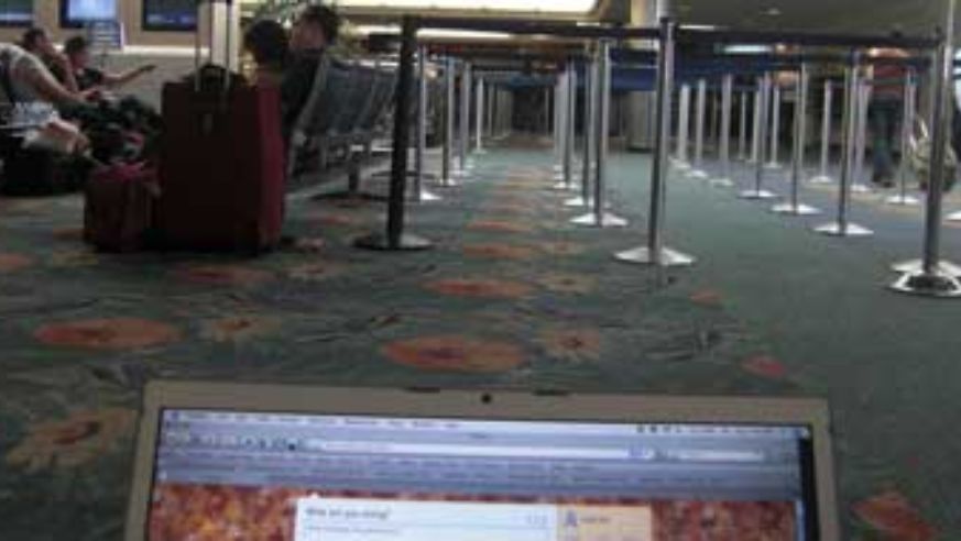 blog_poweroutletairport_original.jpg