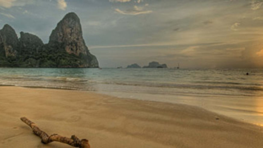 blog_sandybeach_original.jpg