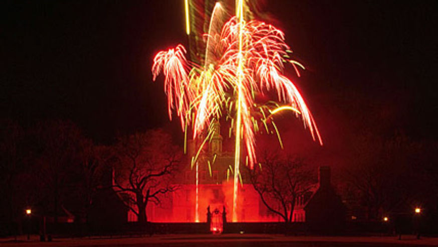 blog_williamsburg_fireworks_original.jpg