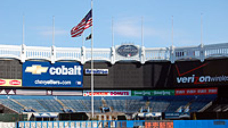 blog_yankees_centerfield_original.jpg
