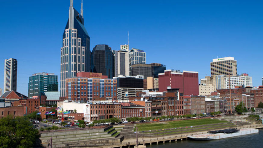 BudgetDestinations_Nashville_Skyline