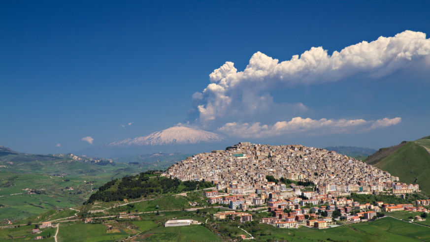 Gangi_Etna_Sicily_Italy_houses_30713131