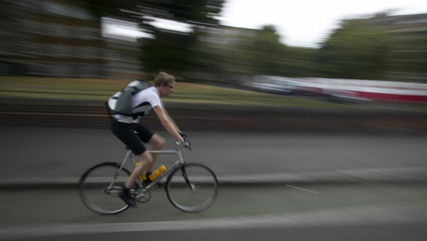 Cycling, Hoxton.