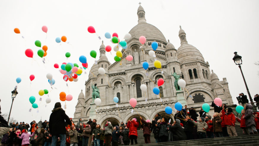 ParisRSS_SacreCoeurBalloons