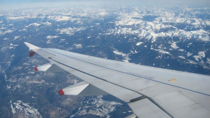 PlaneWindowSlideshow_ItalianAlps