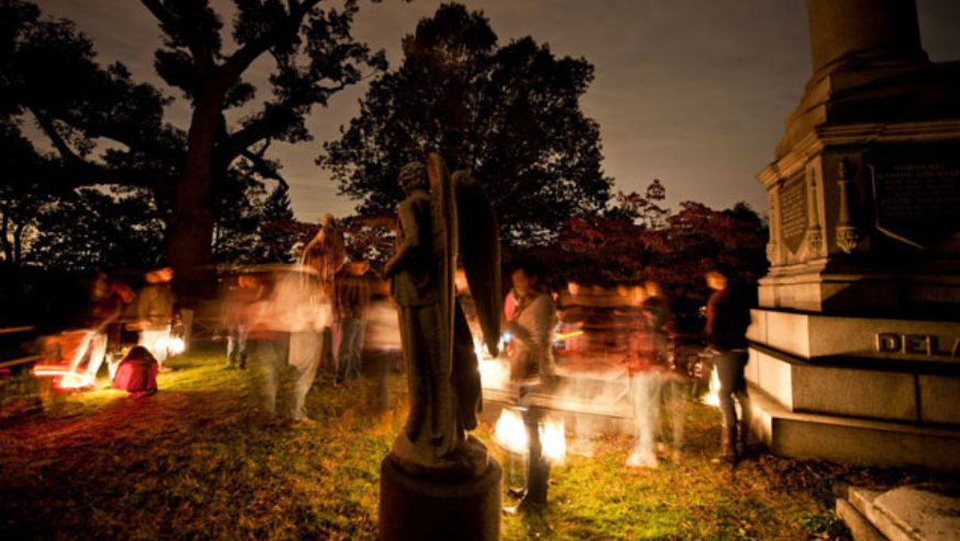 Sleepy Hollow Lantern Lit Tour
