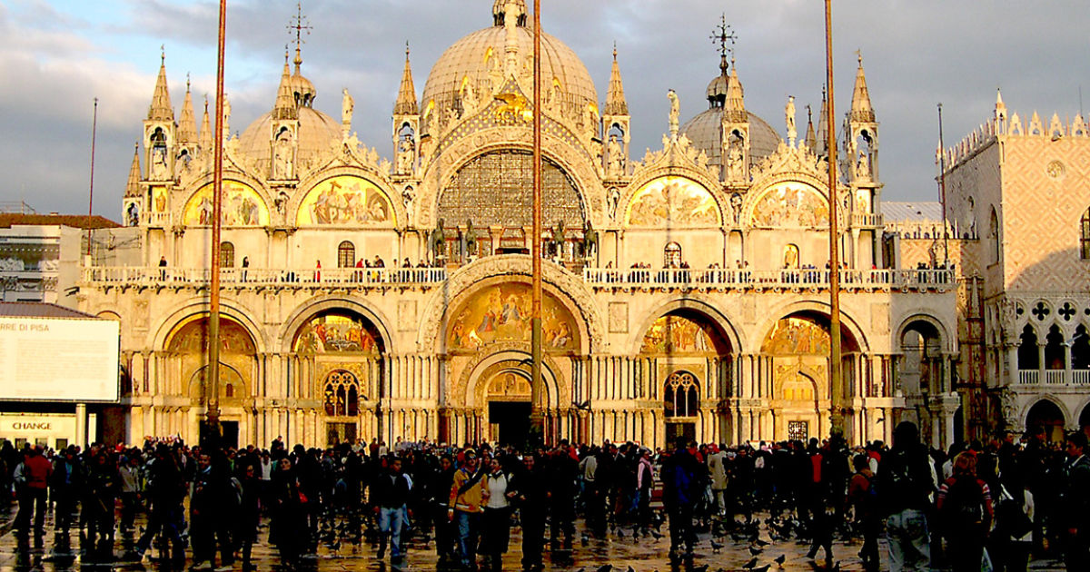 25 Most Photographed Places on Earth Budget Travel