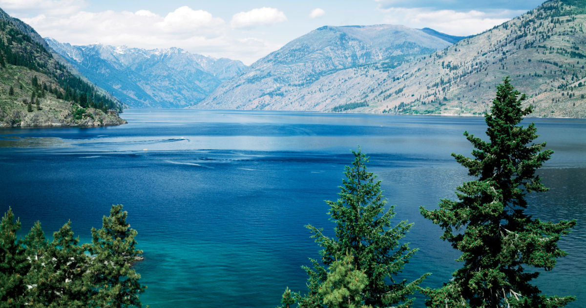 Beautiful Lakeside Drives Budget Travel