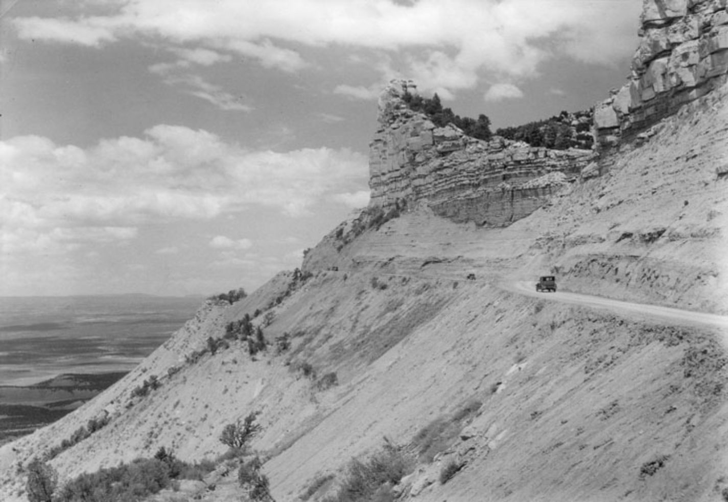Road, Mesa Verde National Park, Colorado