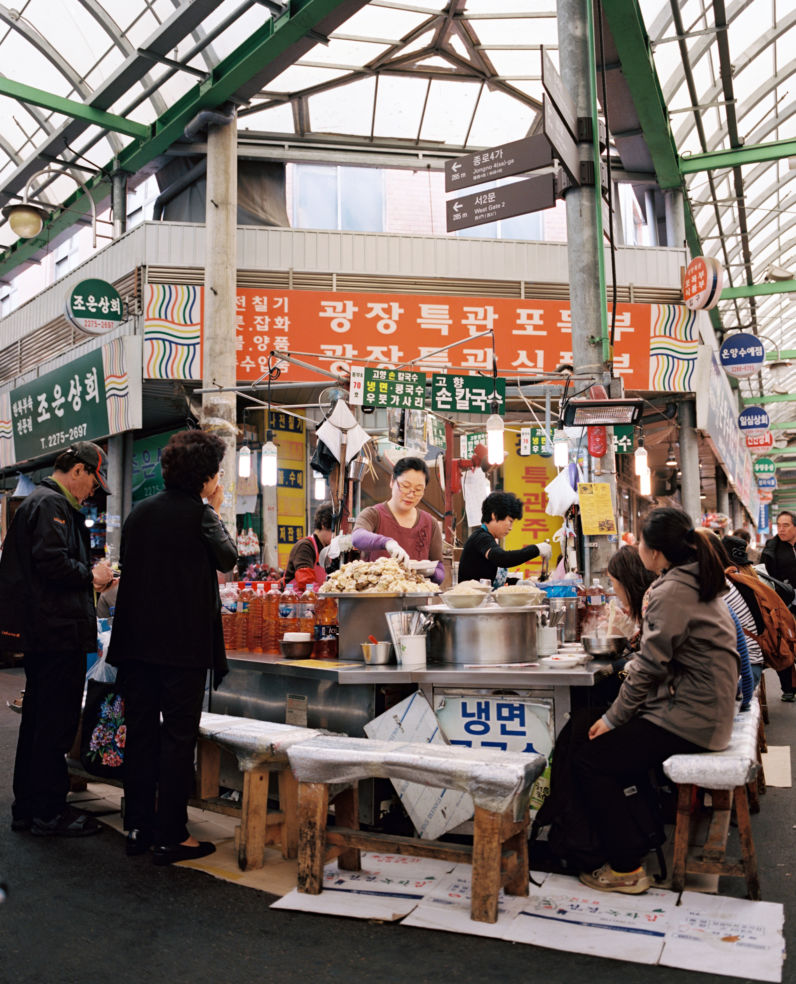 Seoul, Gwangjang Market, food stalls, South Korea