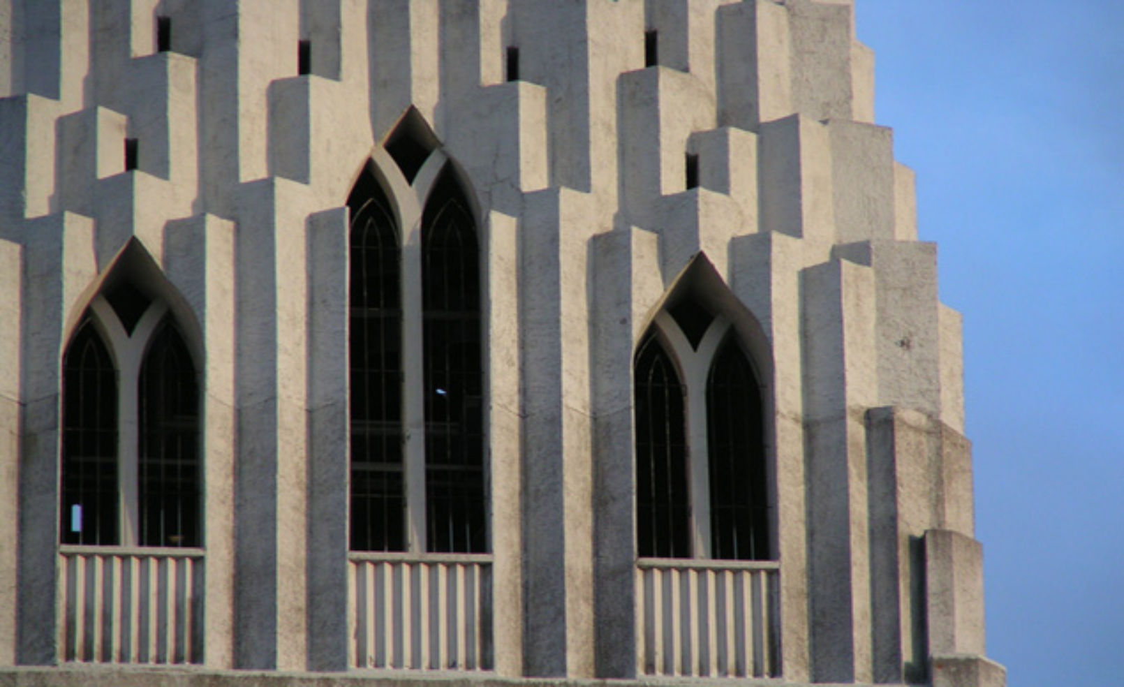 A close-up view of the architecture of Hallgrímskirkja.