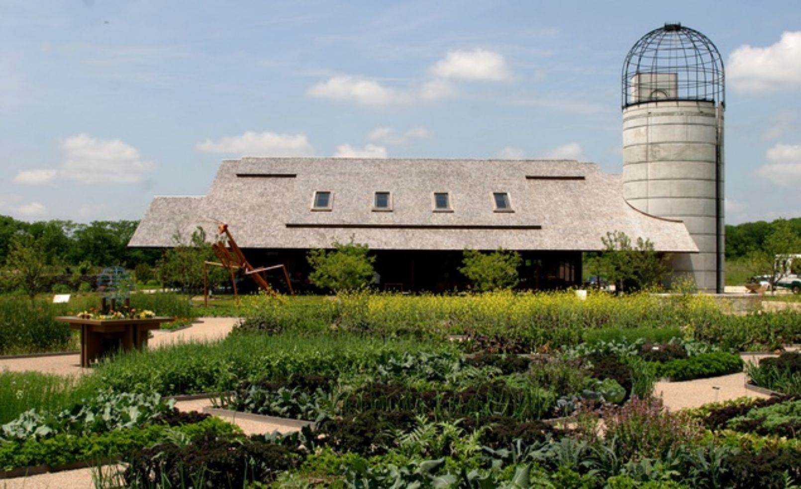 Heartland Harvest Garden