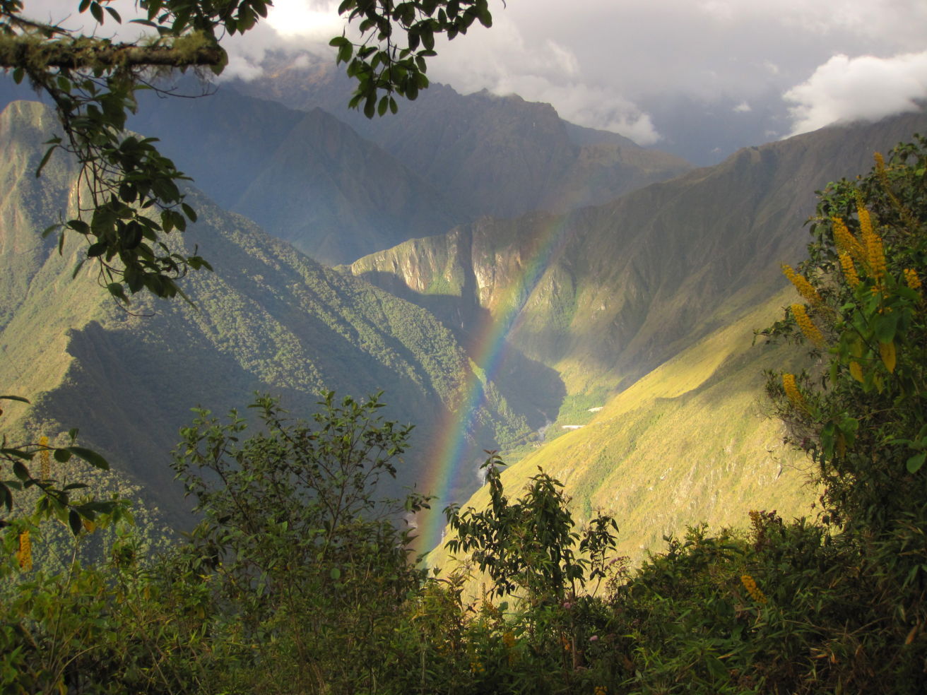 You Won't BELIEVE These Brilliant Photos of Rainbows! | Budget Travel