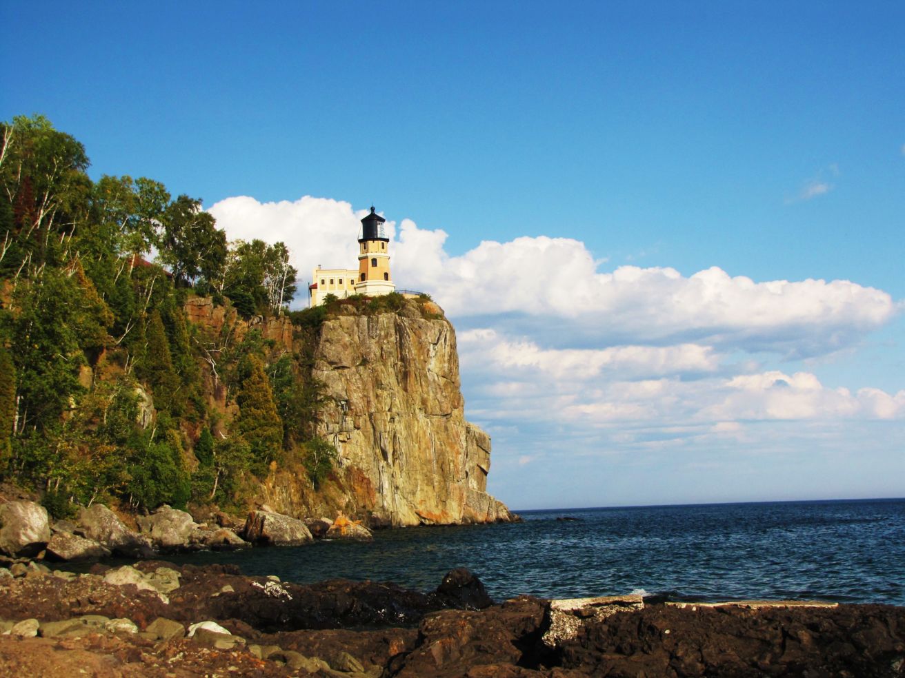 Split Rock Lighthouse State Park, Minn