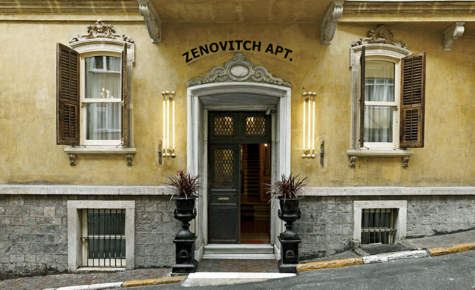 House Hotel