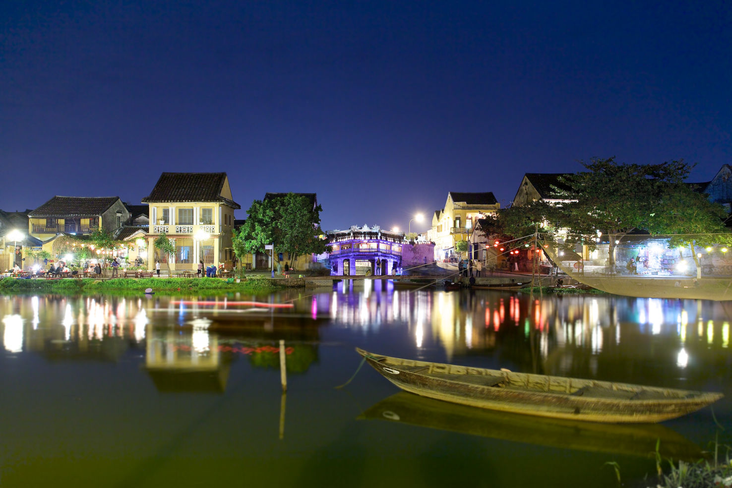 Hoi An ancient town at night