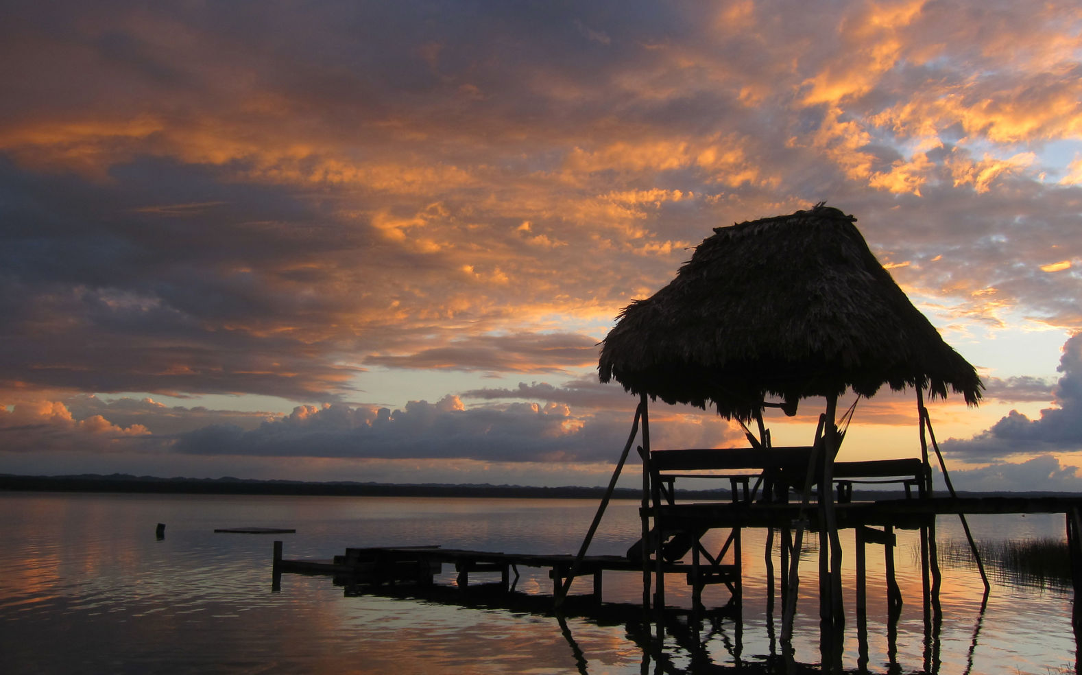Sunset, Lake Petén Itzá, El Remate, Guatemala