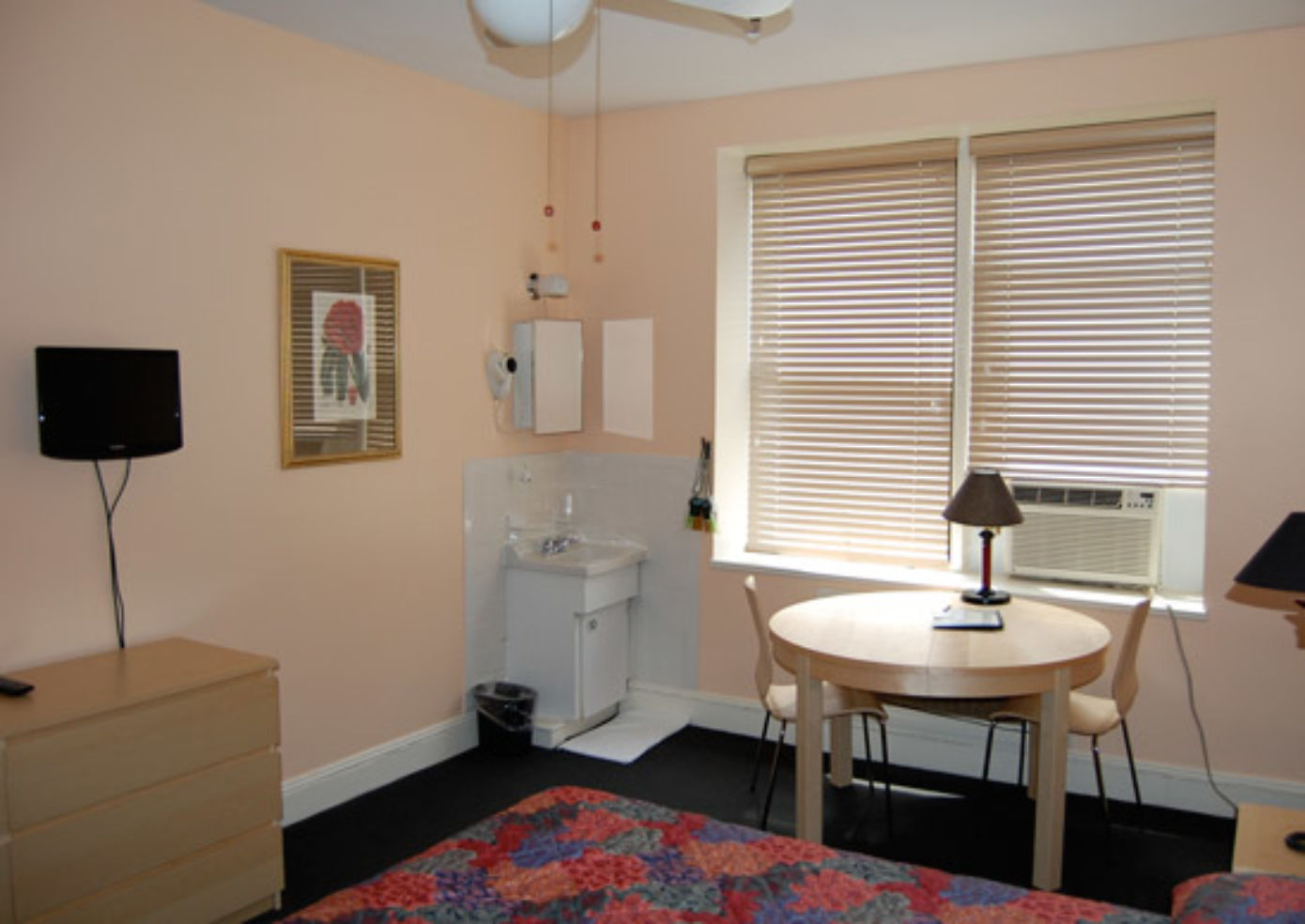 A room at The Larchmont.