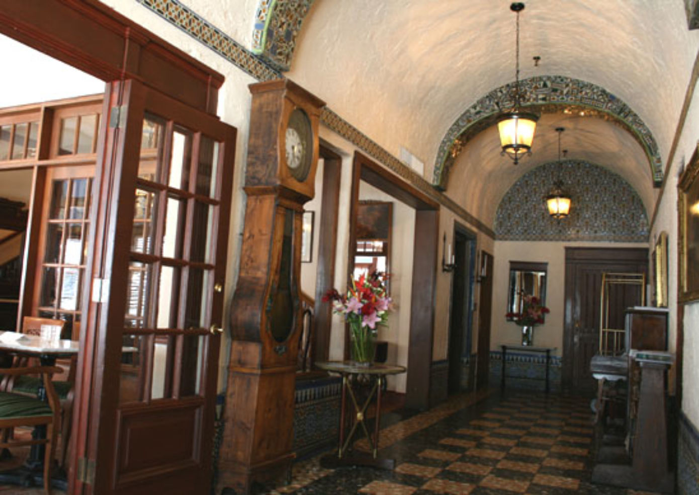 Hotel St. Michel