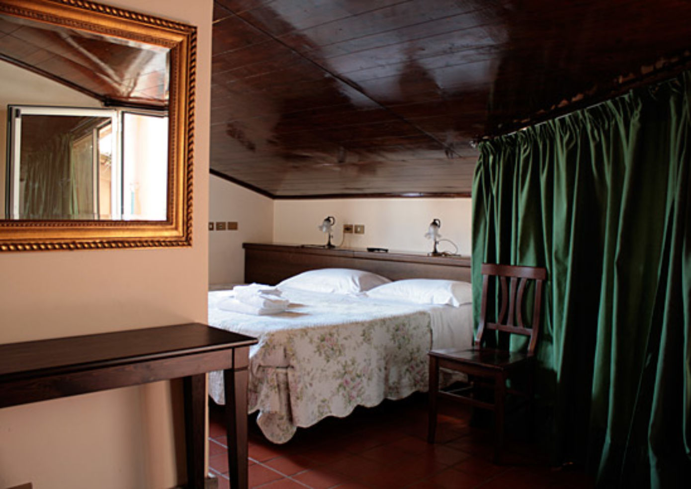 Room 62 at Okapi Rooms.