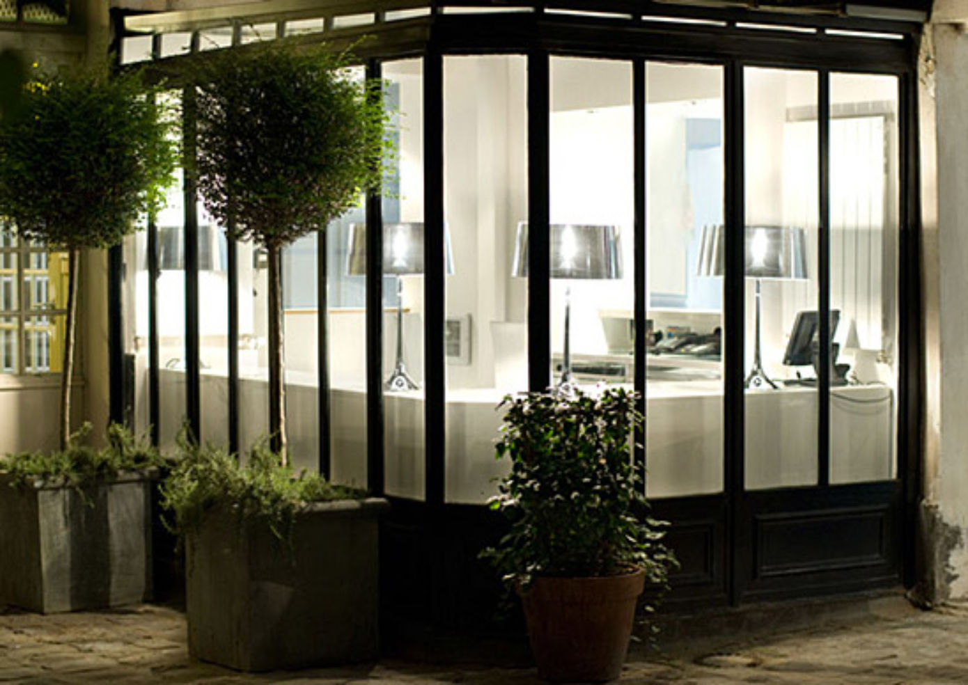 The lobby at Hôtel Design de la Sorbonne.