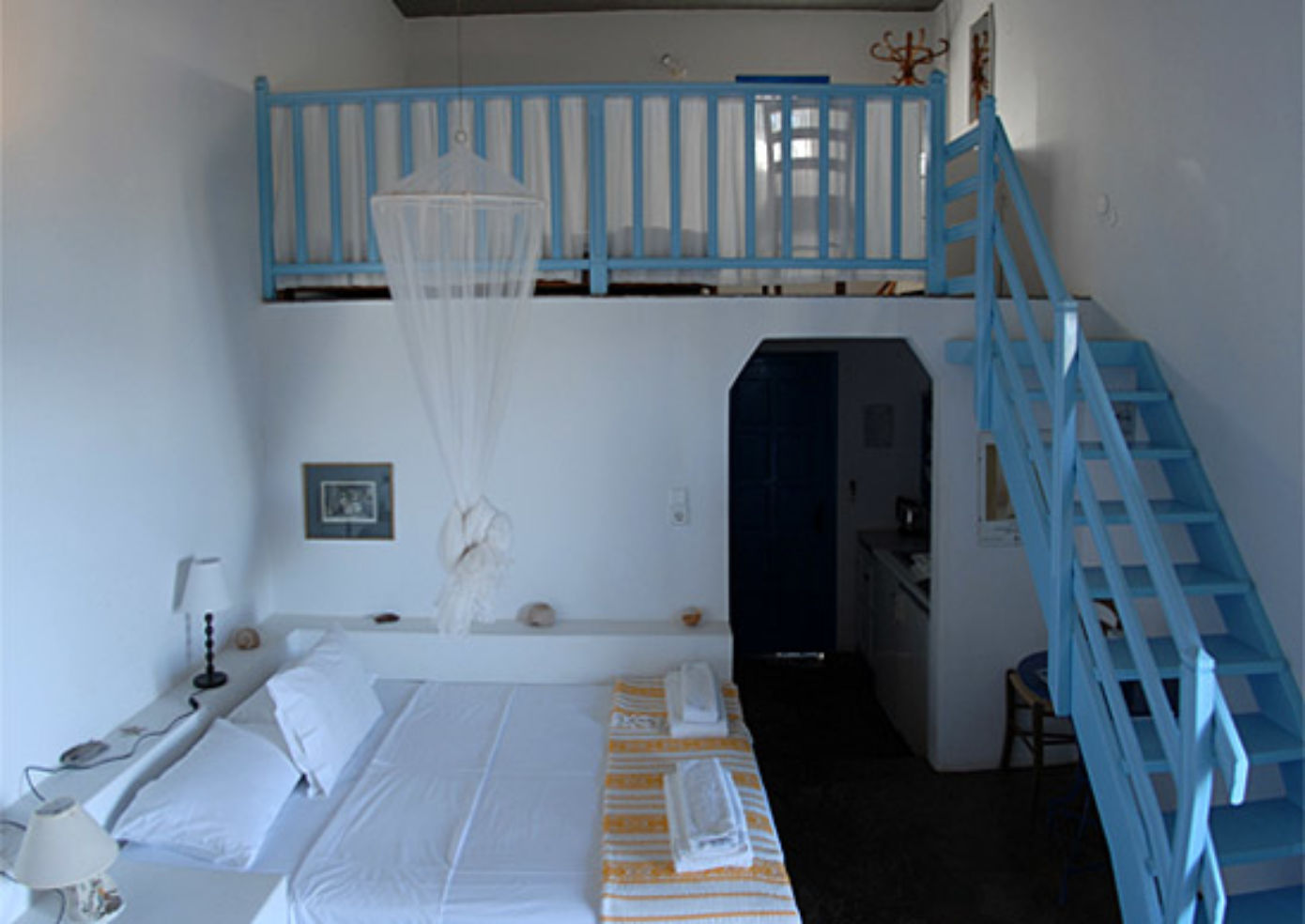 A room at Oliaros Studios.