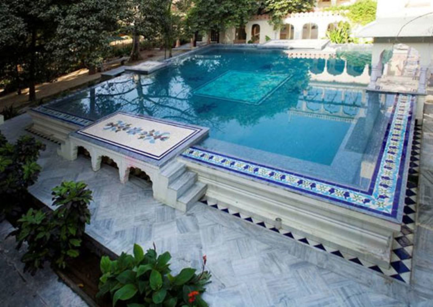 Naila Bagh Palace Photos Budget Travel